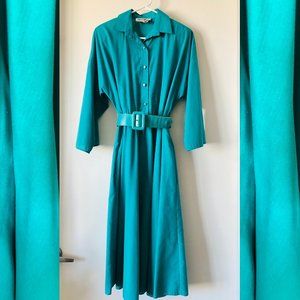VTG 1970s Belted Shirt Dress - 9/10 (Med)